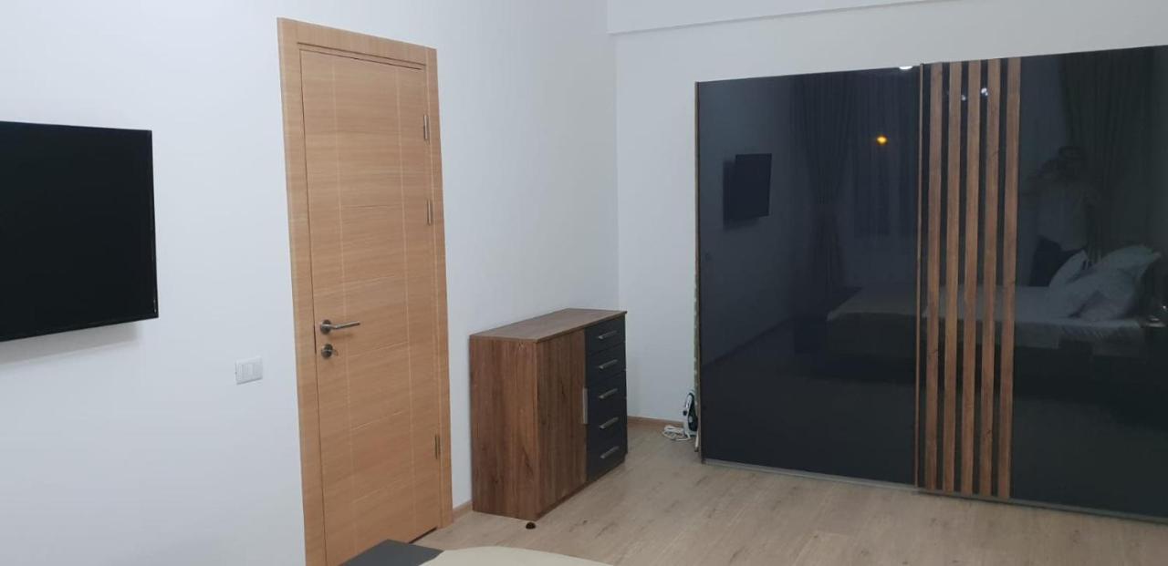 Apartament Laura Solid House Mamaia Kültér fotó